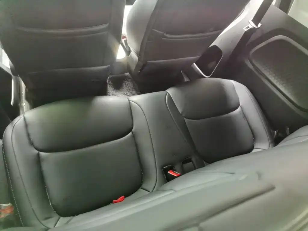 Wuling MINIEV — миниатюра 17