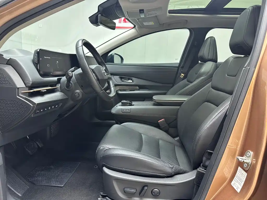 Nissan Ariya - фото 4