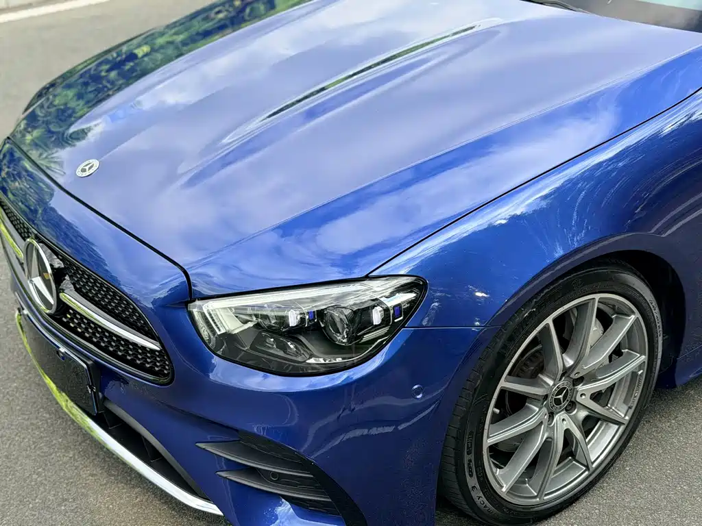 Mercedes-Benz E-Class (Import) — миниатюра 4