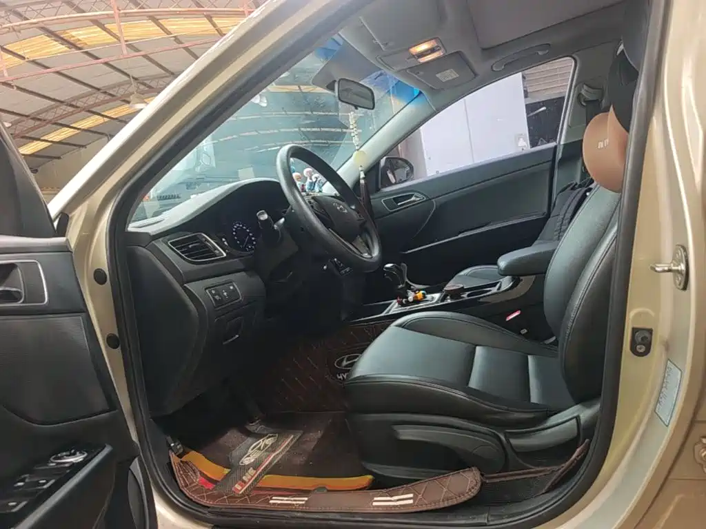 Hyundai Mistra — миниатюра 20