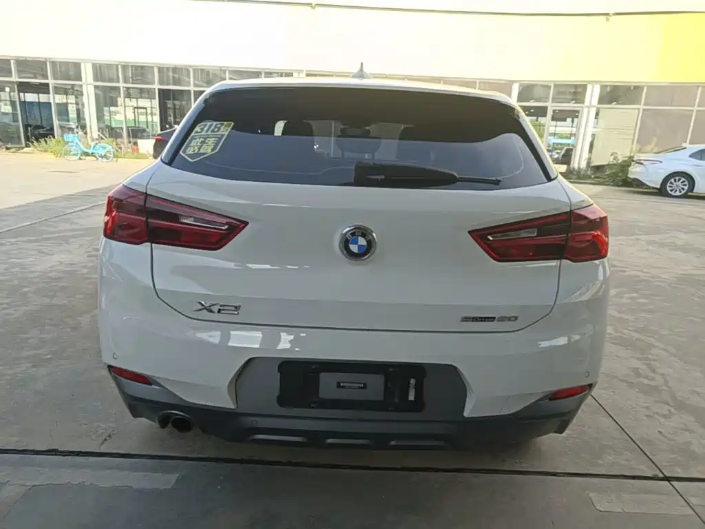 BMW X2 (Import) — миниатюра 6