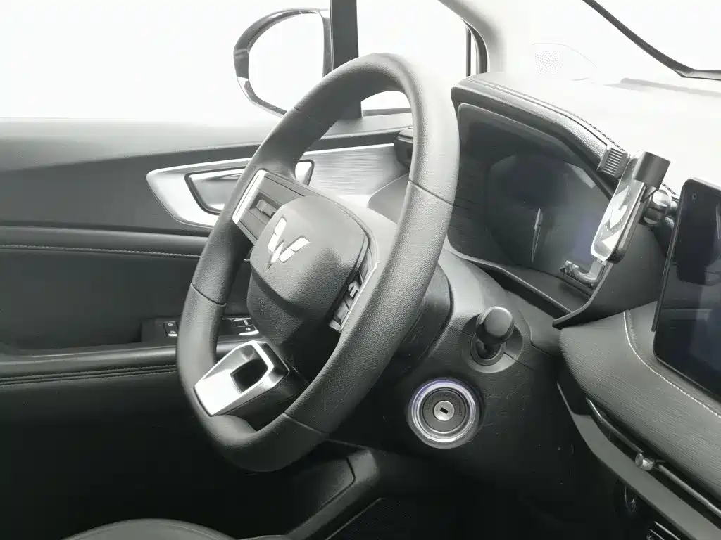 Wuling Jiachen — миниатюра 22