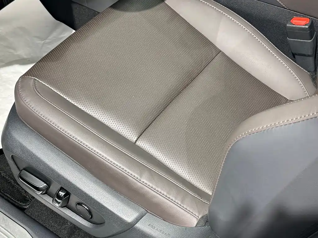 Lexus RX — миниатюра 12