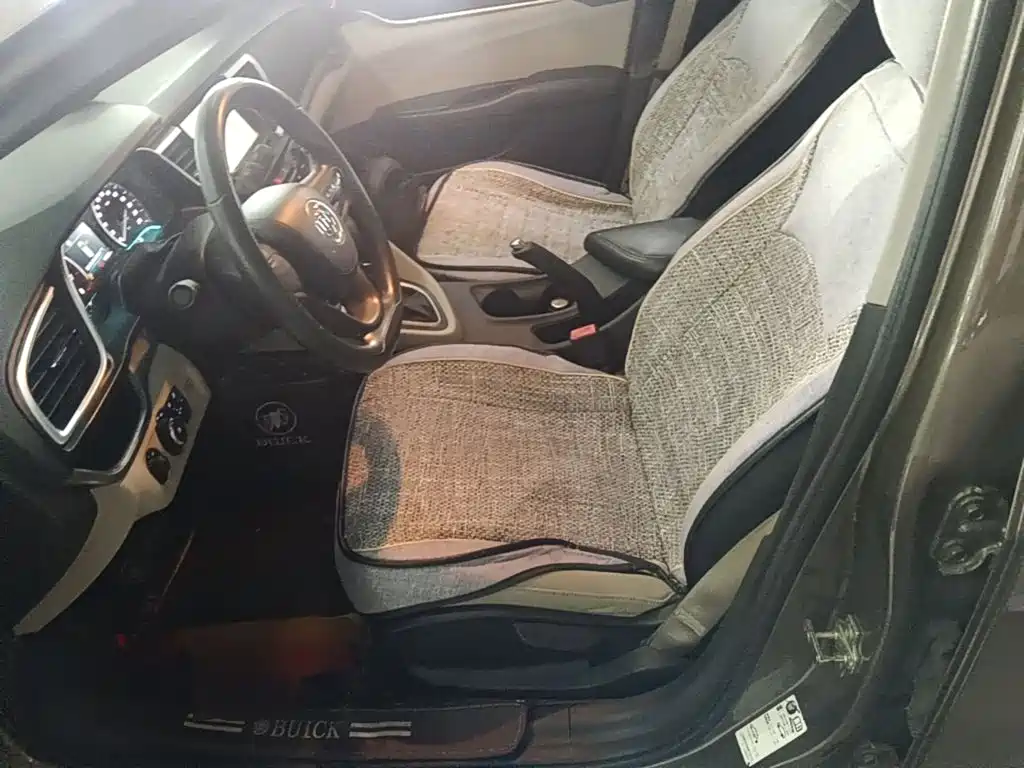 Buick Excelle — миниатюра 15