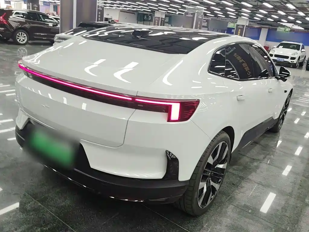 Polestar Polestar 4 — миниатюра 7