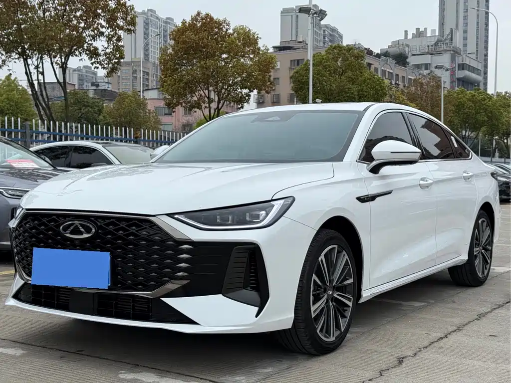 Chery Arrizo 8 2025
