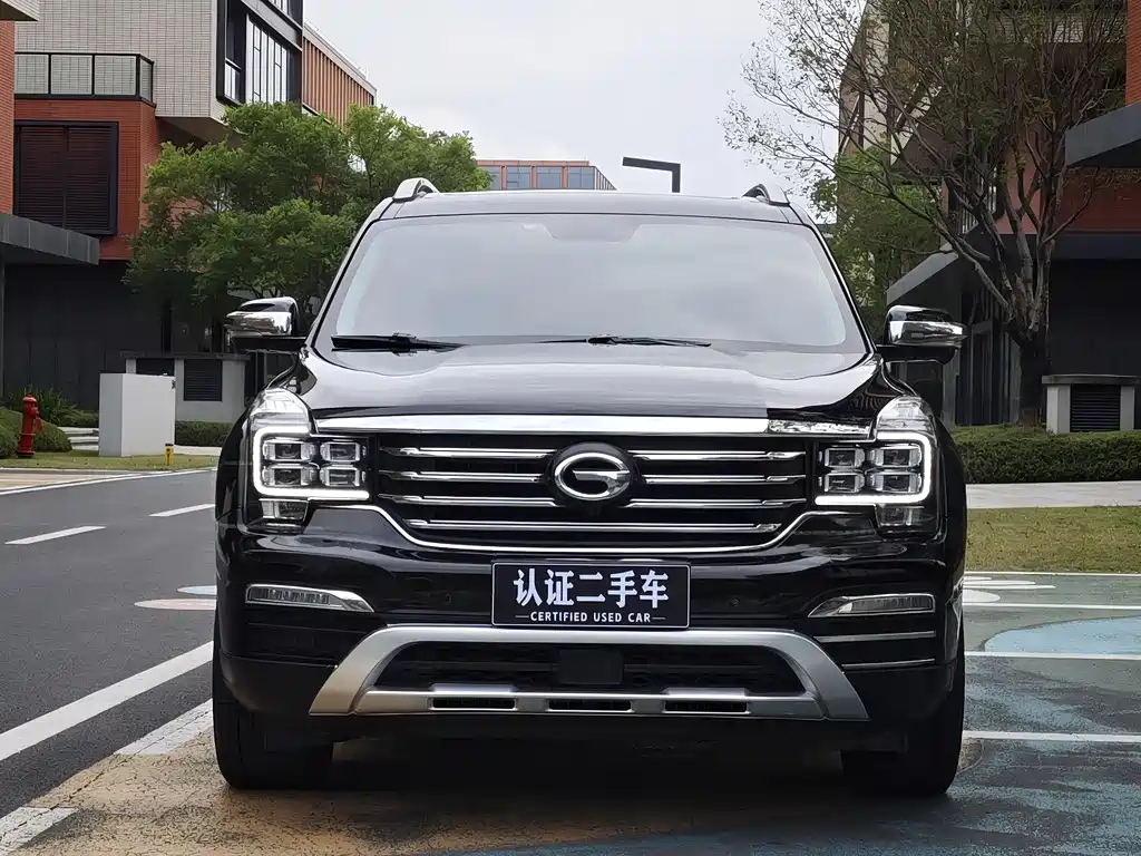 GAC GS8 2017 320T Luxury Smart Connect ( мест)
