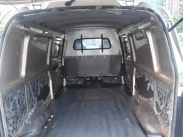 Wuling Rongguang EV — миниатюра 9