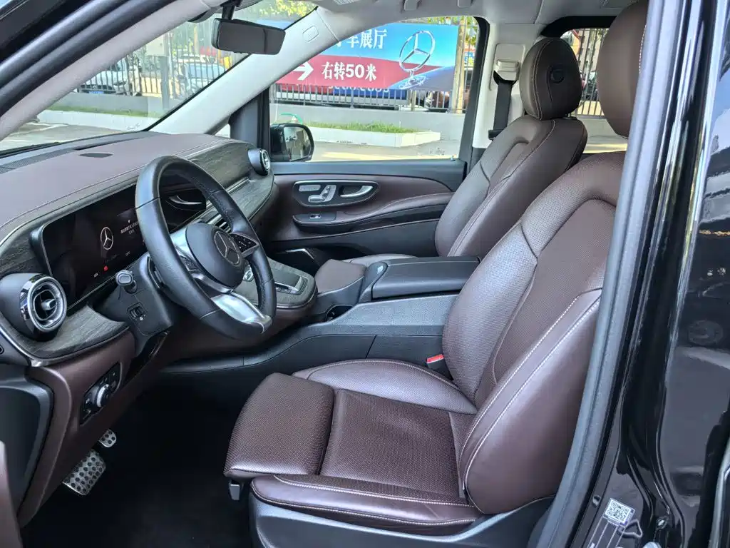 Mercedes-Benz V-Class — миниатюра 3