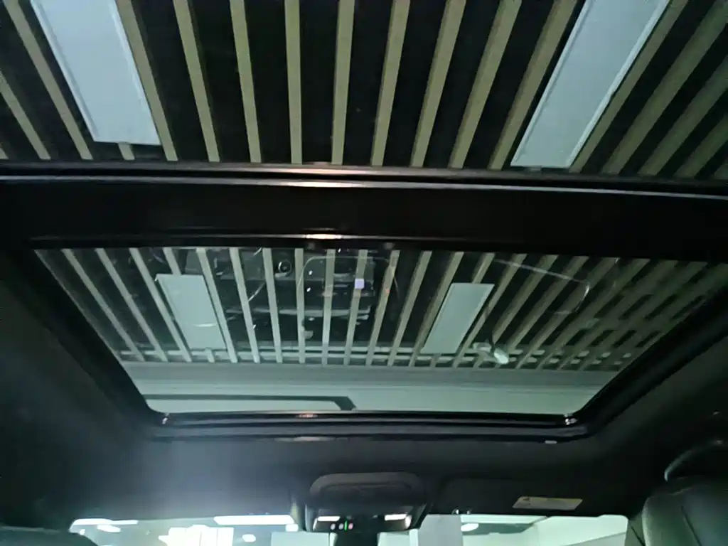 Cadillac XT5 — миниатюра 18