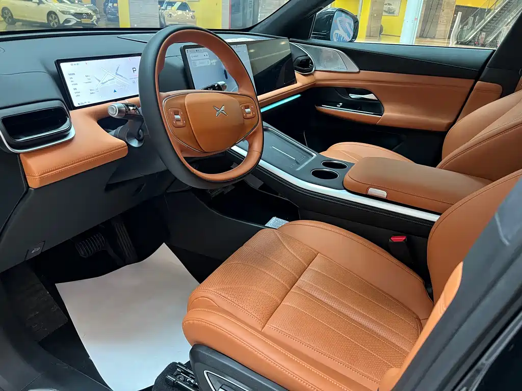 XPeng G9 — миниатюра 5