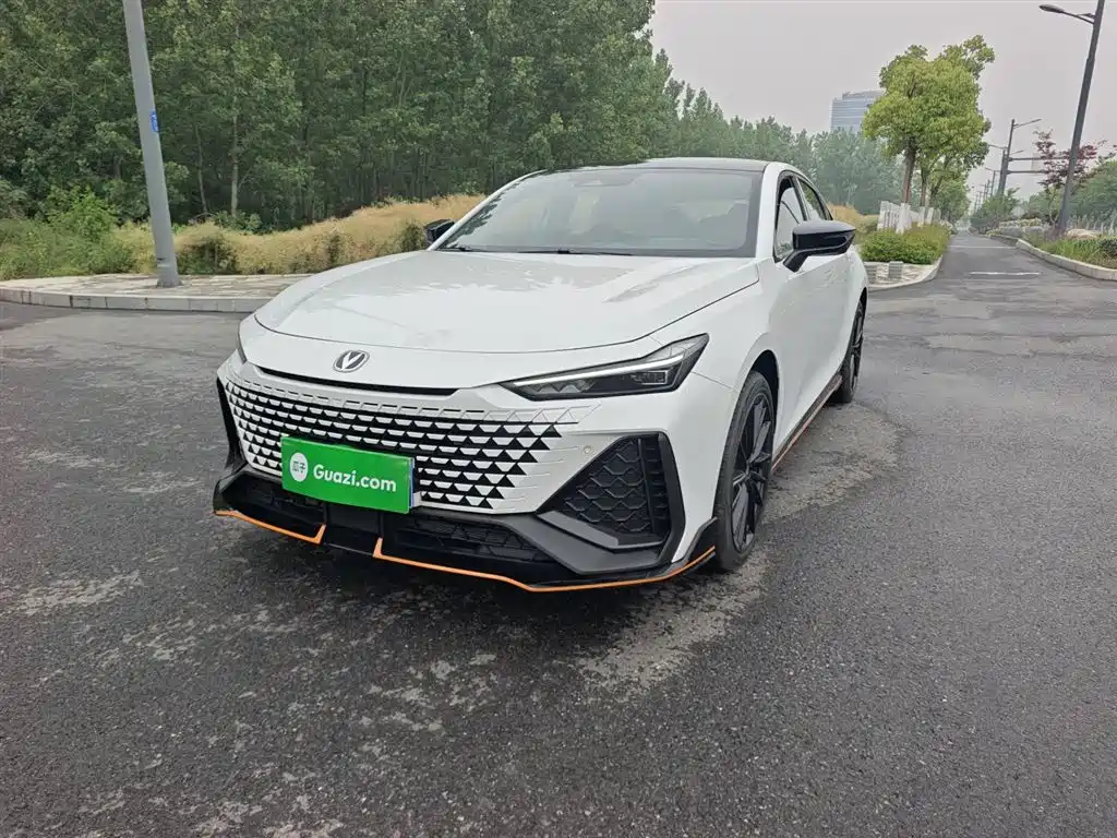 Changan UNI-V 2024 2.0T