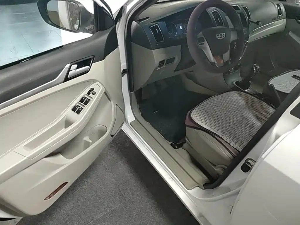 Geely Vision — миниатюра 16