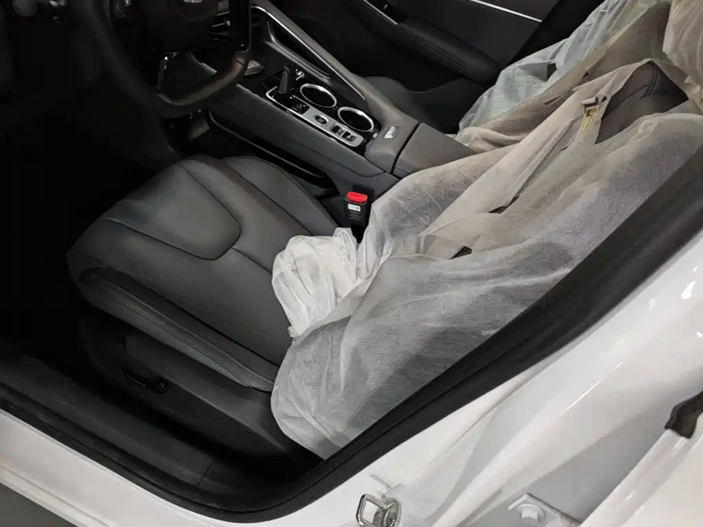 Geely Boyue — миниатюра 15