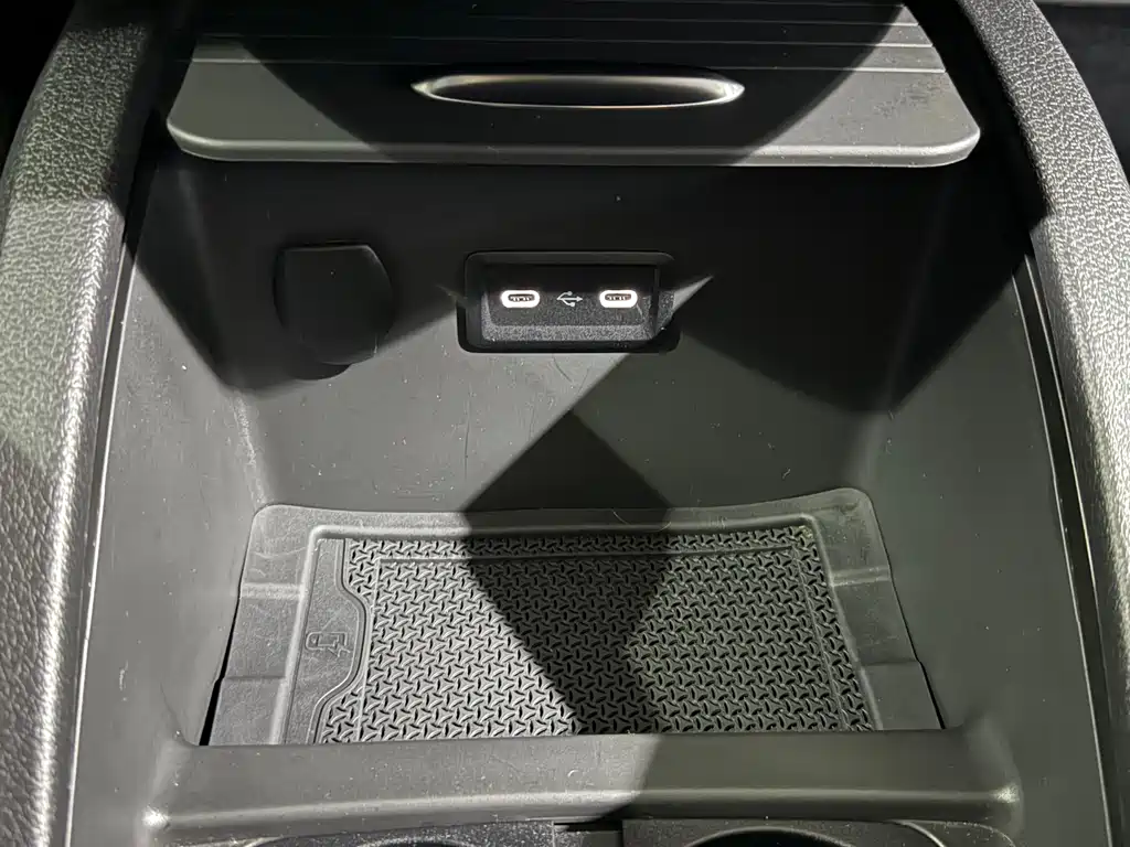 Mercedes-Benz Vito — миниатюра 20