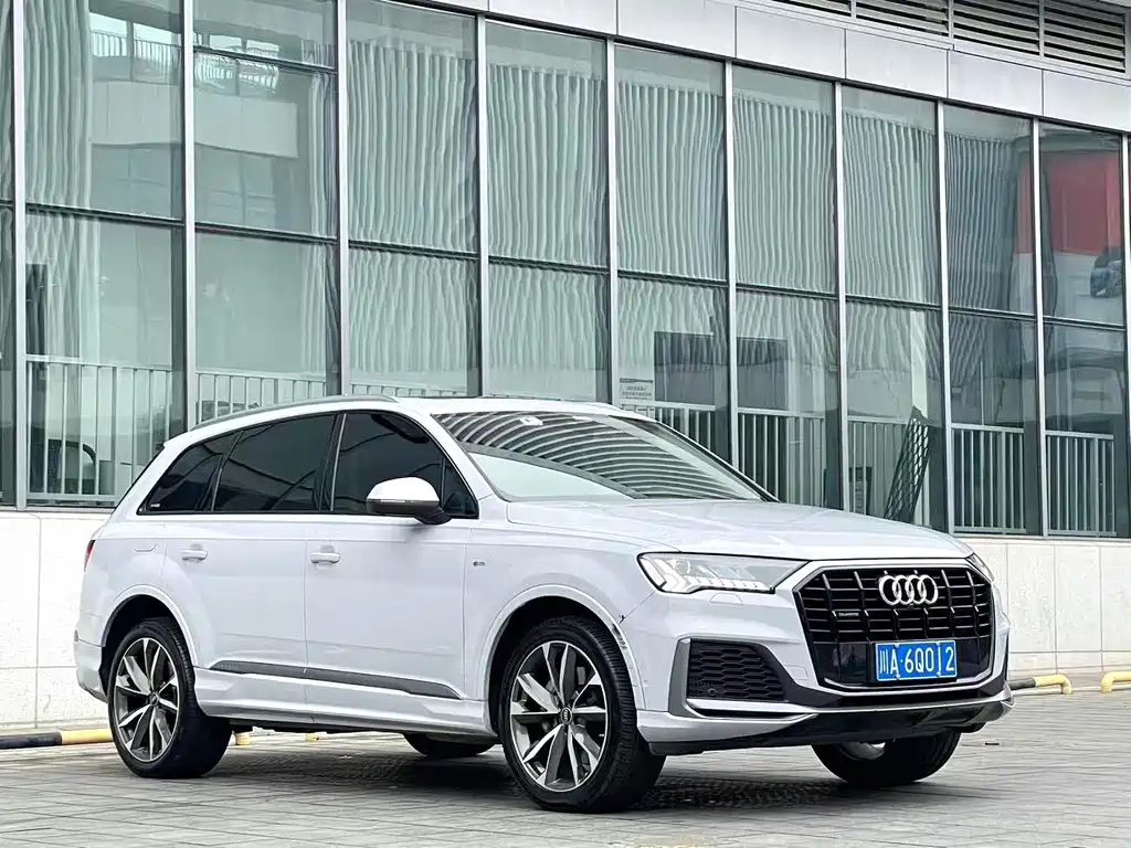 Audi Q7 2021 55 TFSI quattro S line Sport
