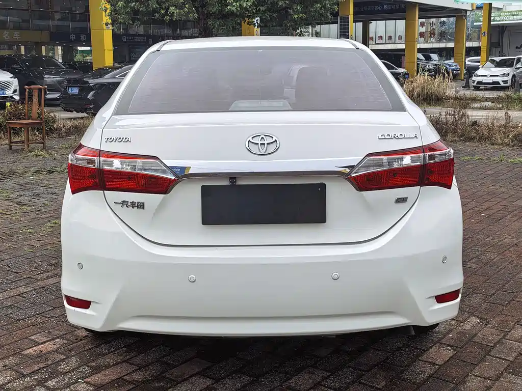 Toyota Corolla — миниатюра 5