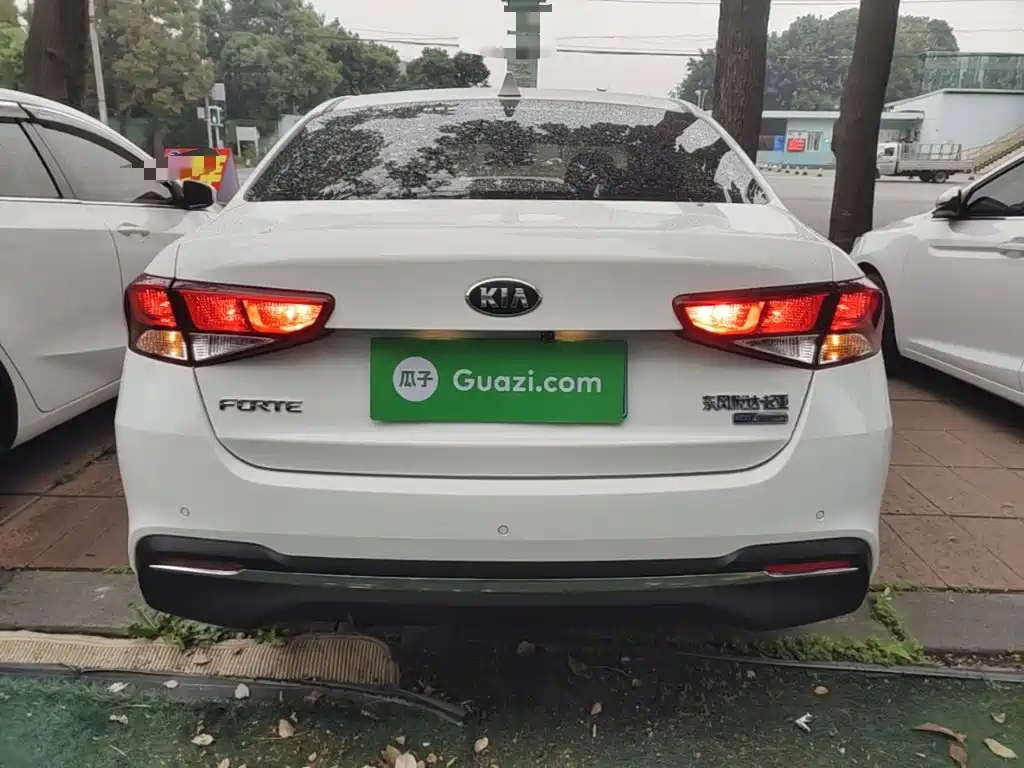 Kia Forte — миниатюра 6
