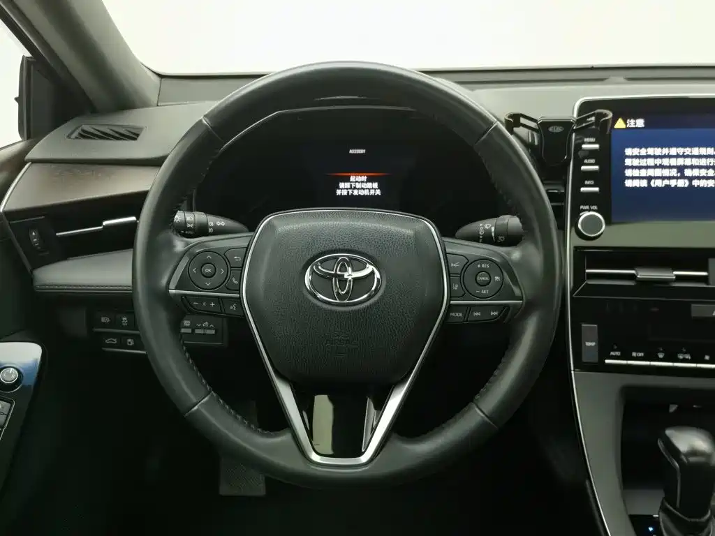 Toyota Avalon — миниатюра 11