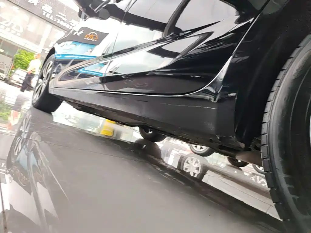 Chevrolet Monza — миниатюра 22