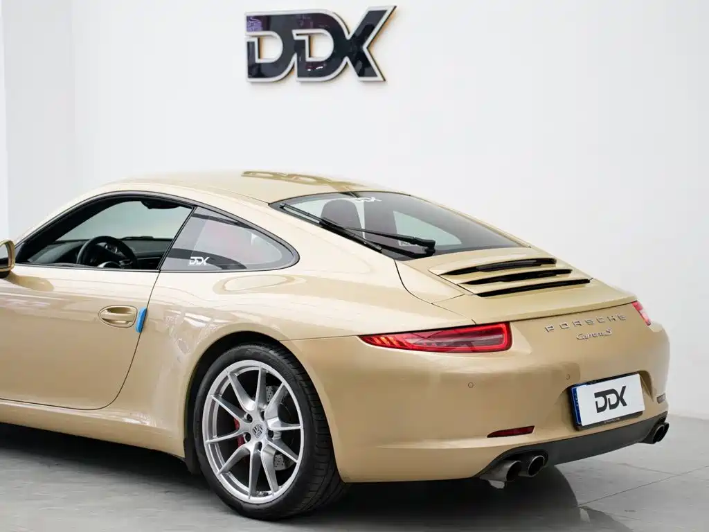 Porsche 911 — миниатюра 7