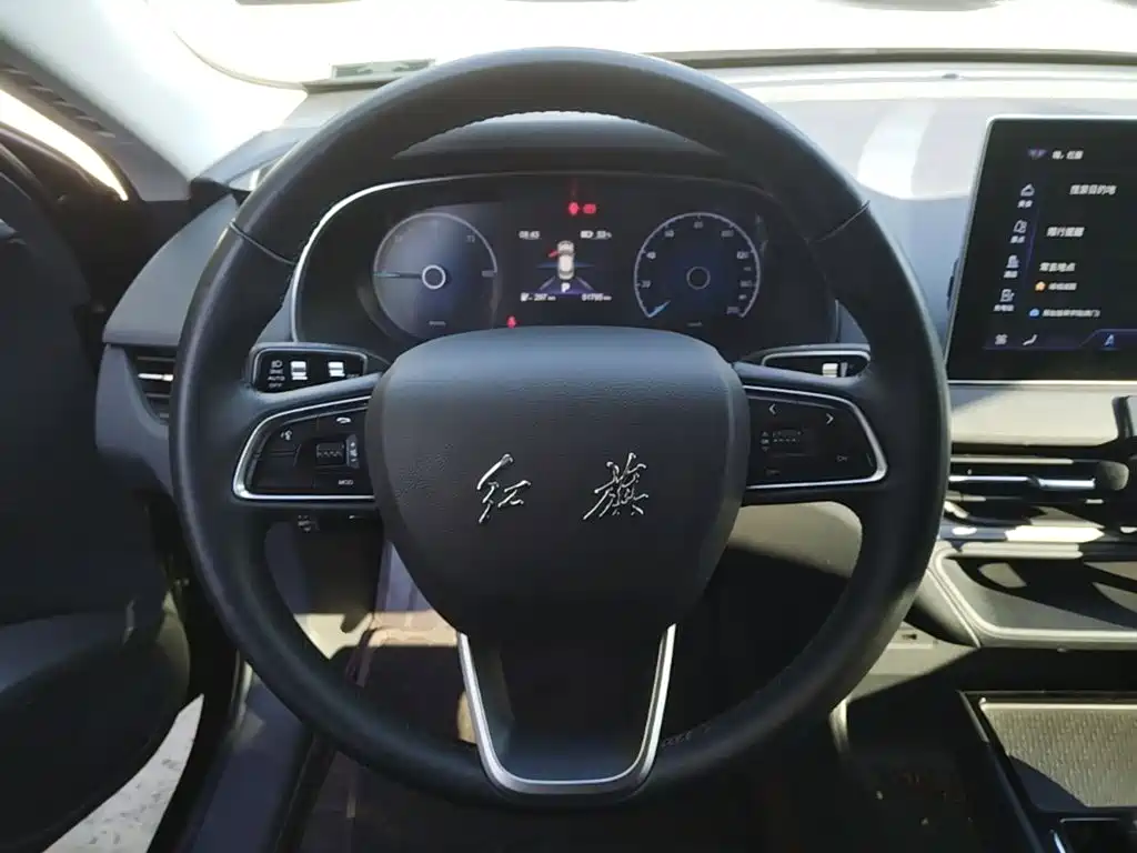 Hongqi Hongqi E-QM5 — миниатюра 11