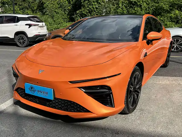 NEZHA AUTOMOBILE NEZHA S 2023
