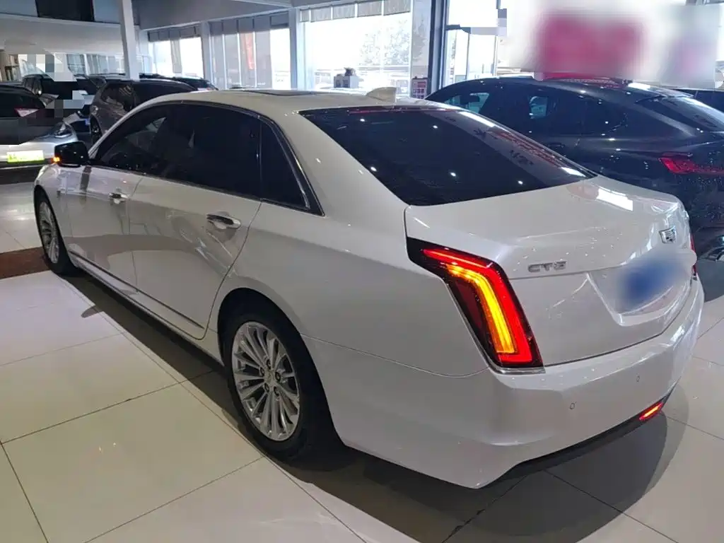 Cadillac CT6 — миниатюра 5