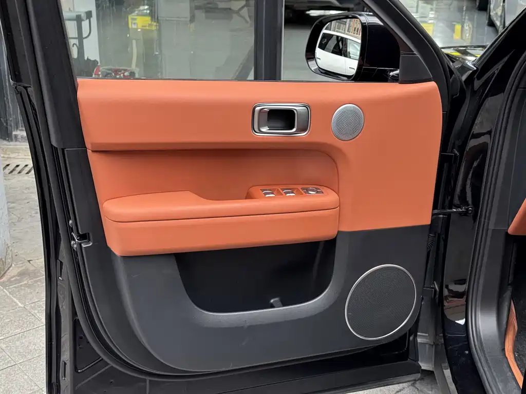 Li Auto Li L6 — миниатюра 16