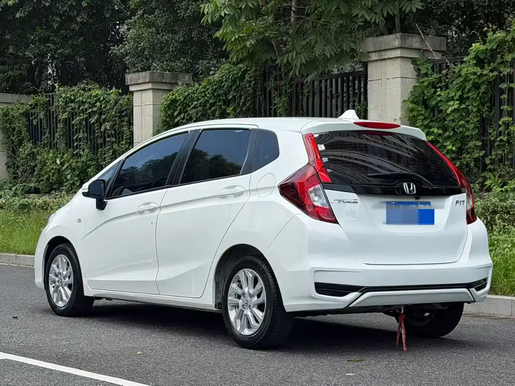 Honda Fit — миниатюра 3