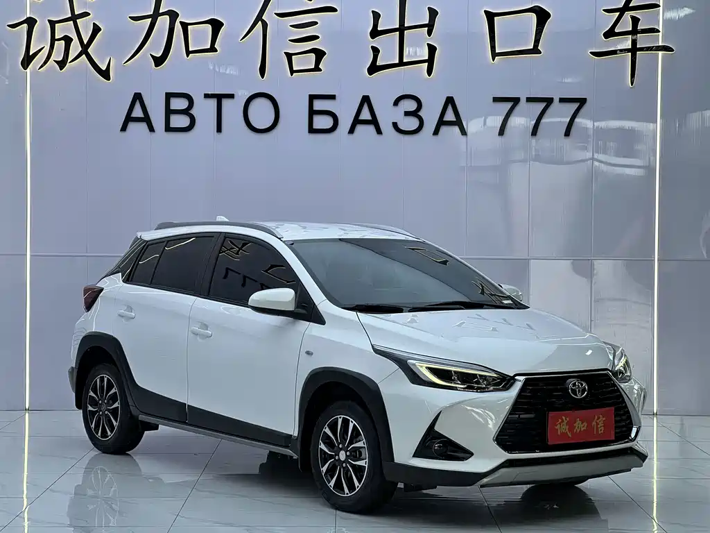 Toyota Yaris L — миниатюра 3