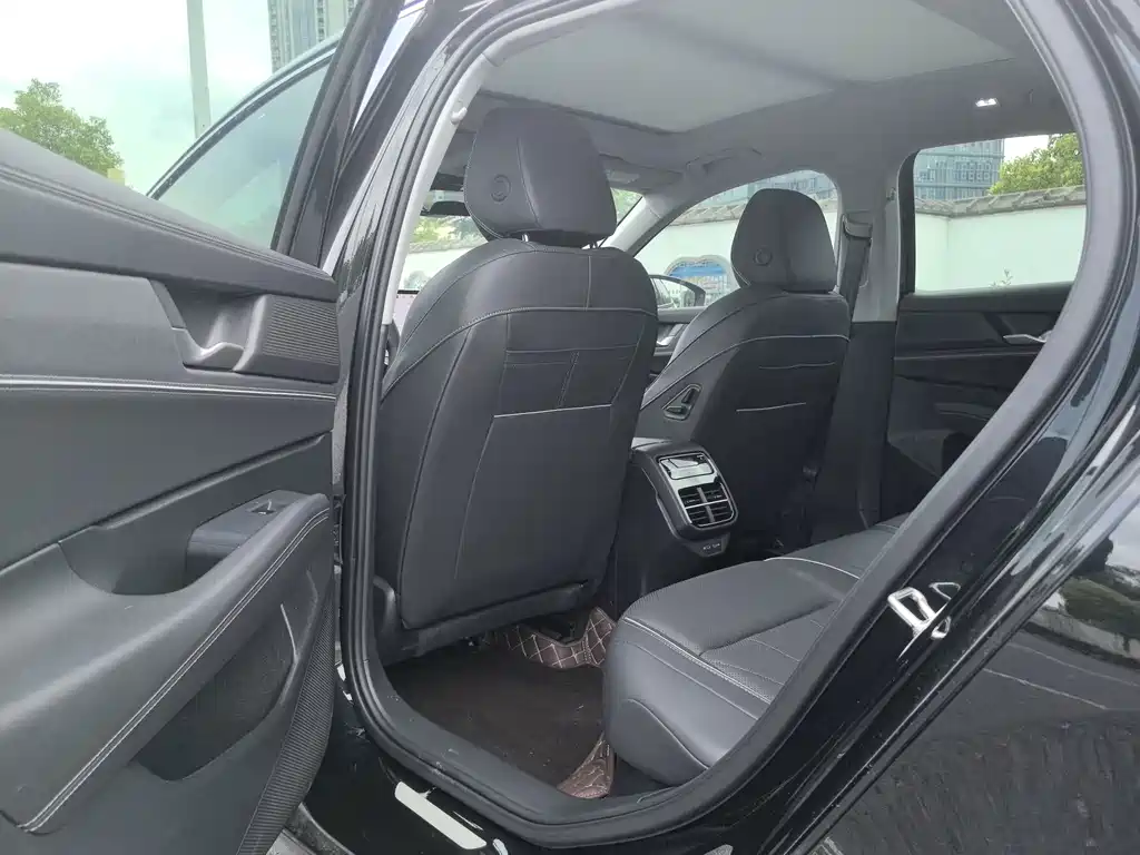 Volkswagen Passat — миниатюра 7