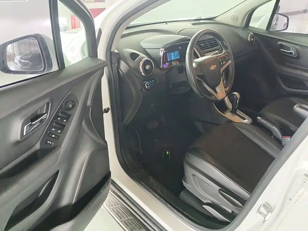 Chevrolet Trax — миниатюра 16