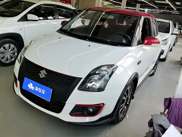 SUZUKI SWIFT 2018