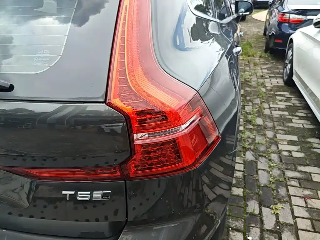 Volvo XC60 2020 T5 Luxury