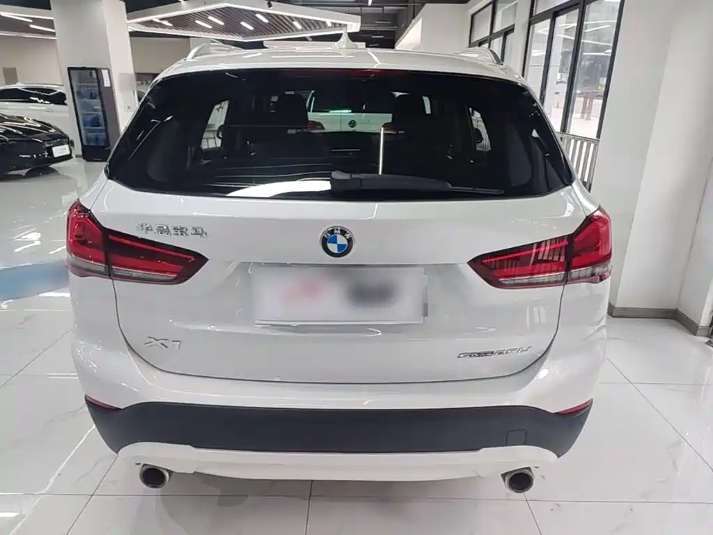 BMW X1 — миниатюра 6