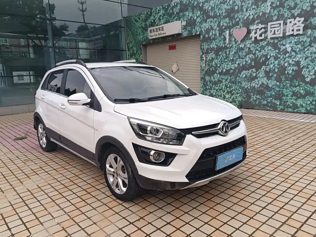 BAIC Senova X25 — миниатюра 3