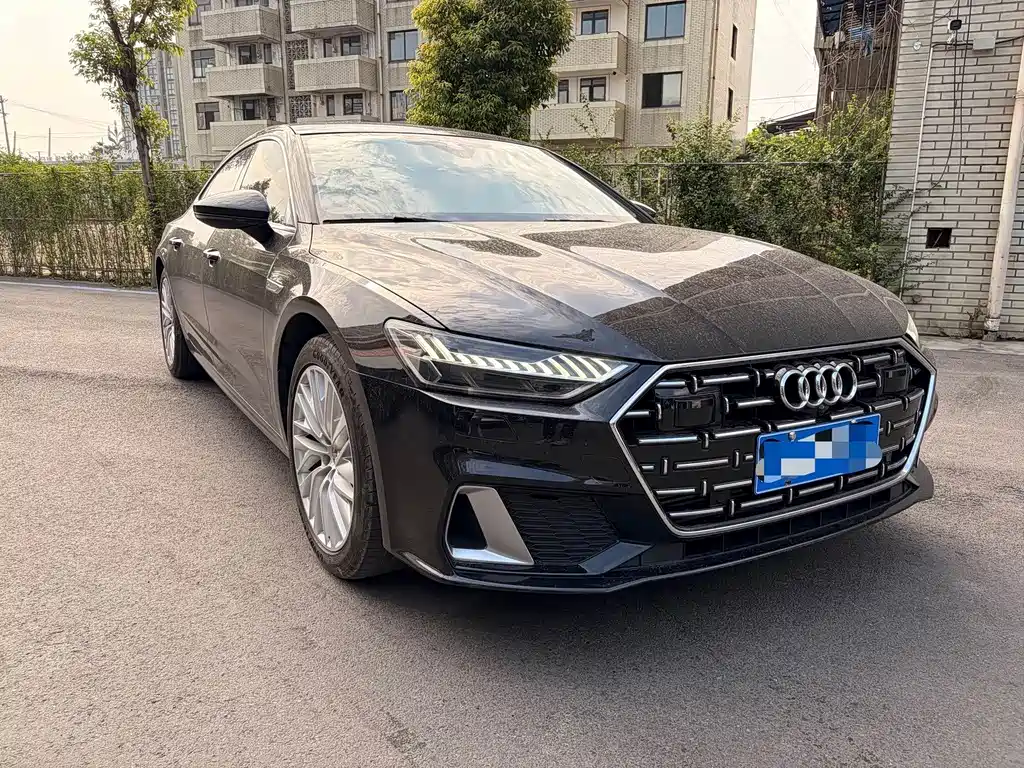 Audi A7L — миниатюра 3
