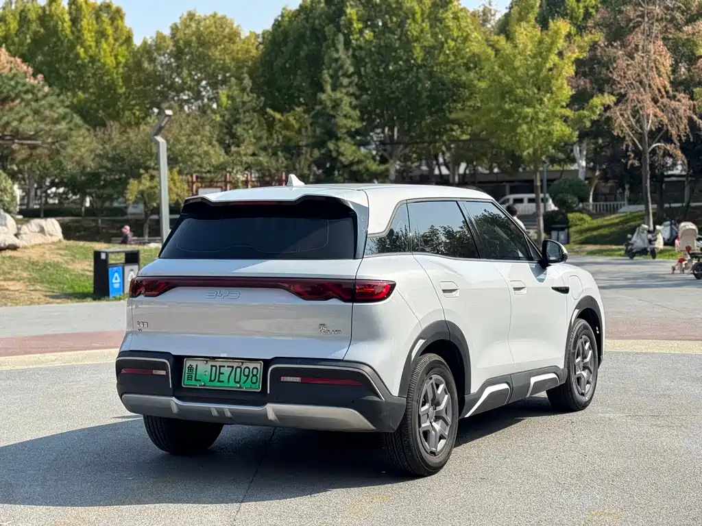 BYD Yuan UP — миниатюра 3
