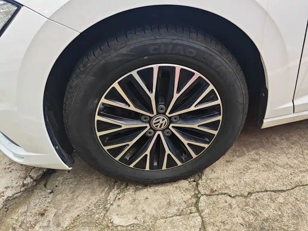 Volkswagen Sagitar — миниатюра 23