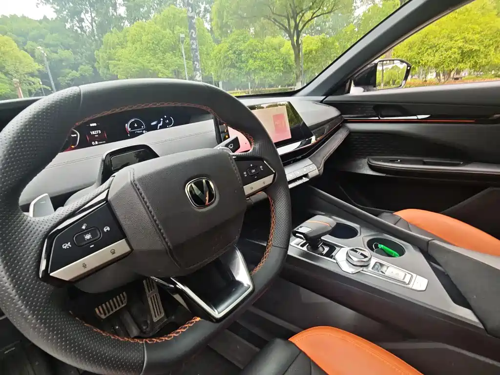 Changan UNI-V — миниатюра 18