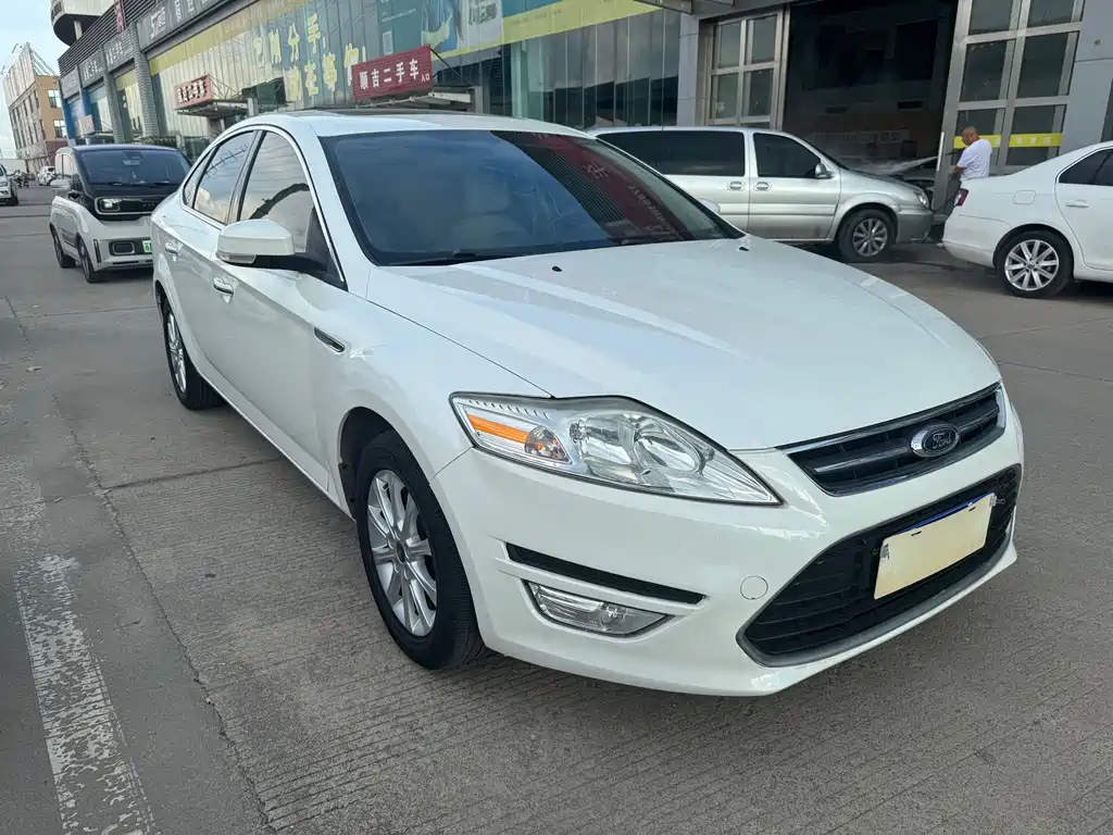Ford Mondeo — миниатюра 3