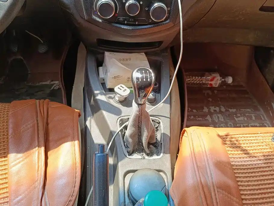 Wuling Hongguang — миниатюра 16