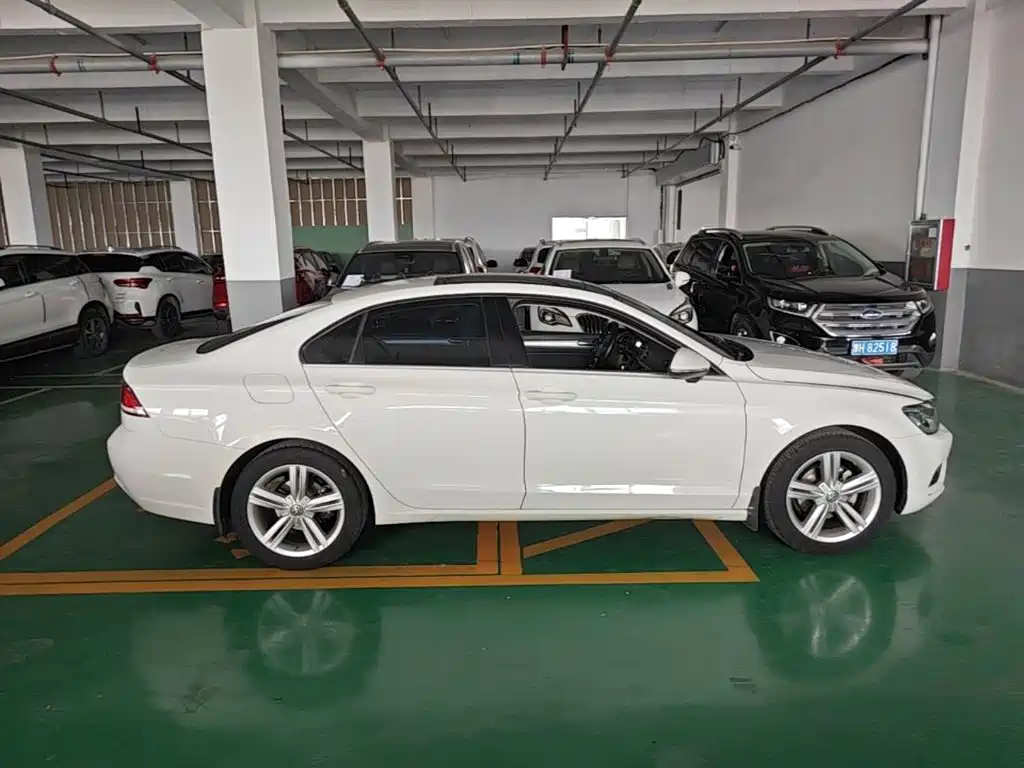 Volkswagen Lamando — миниатюра 26