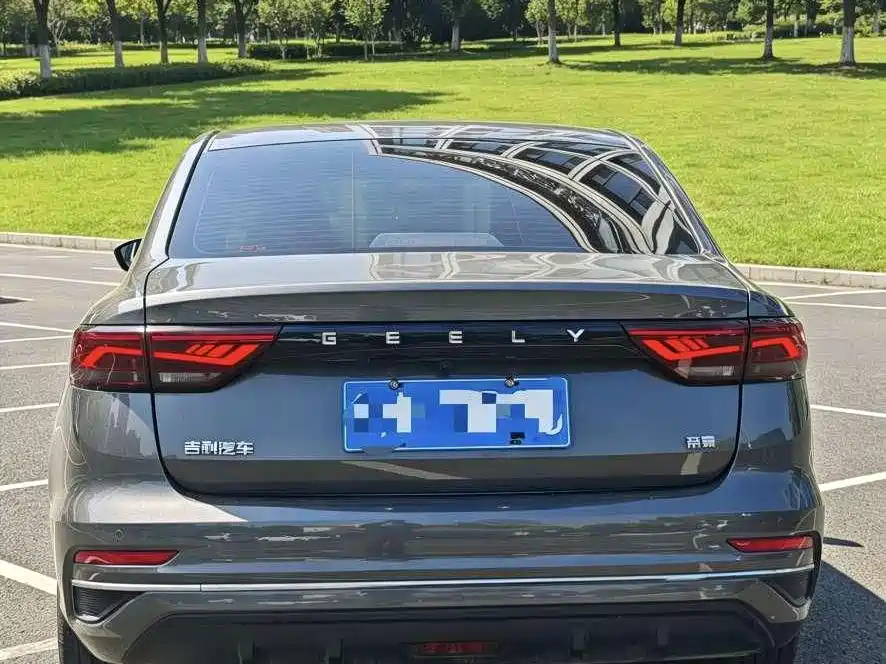 Geely Emgrand — миниатюра 2