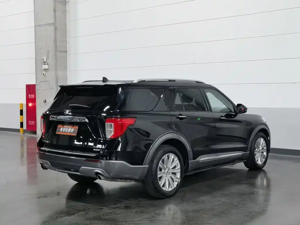 Ford Explorer — миниатюра 2