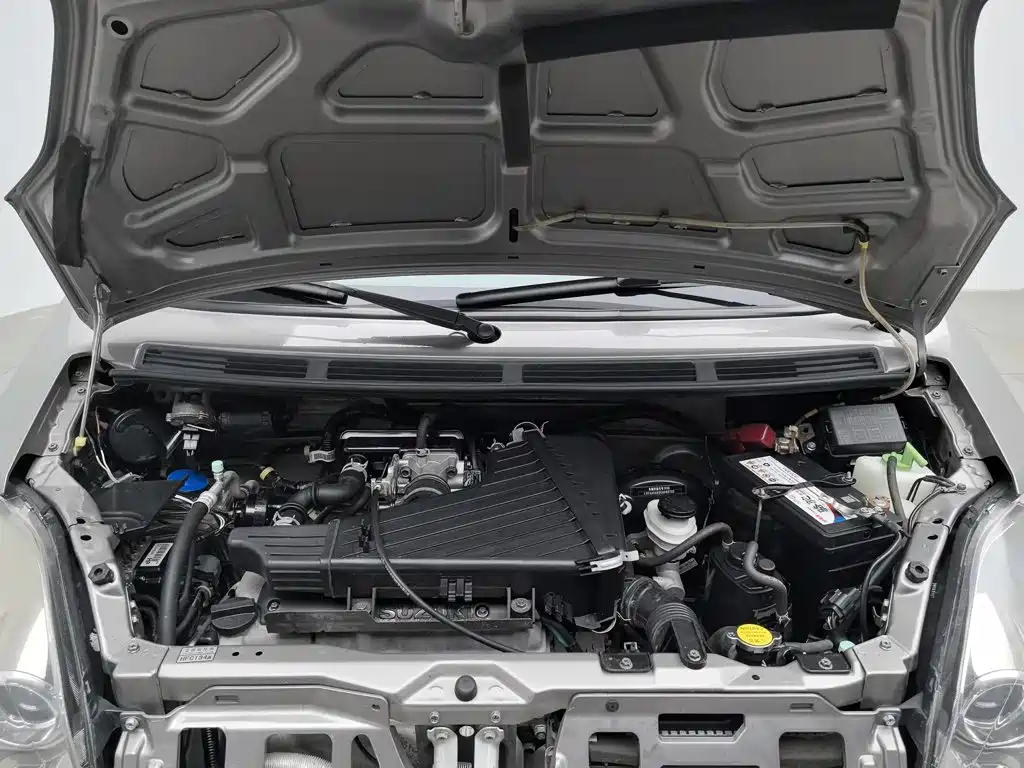 Suzuki Wagon R X5 — миниатюра 6
