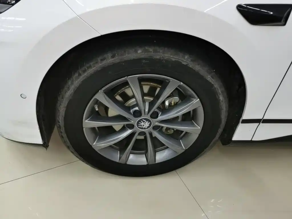 BYD Qin L — миниатюра 23