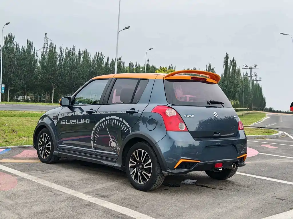 Suzuki Swift — миниатюра 4