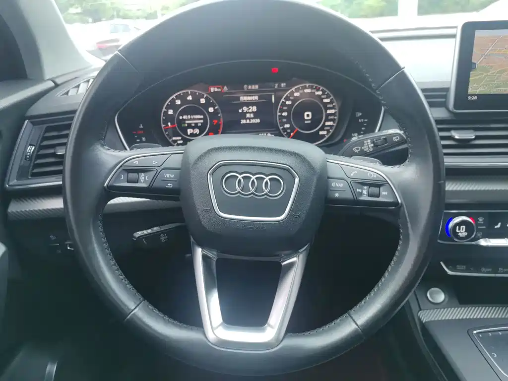 Audi Q5L — миниатюра 7
